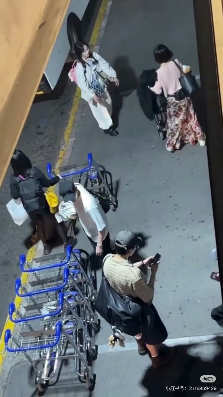 邓为这个男人真的太妥帖了，跟他去旅行得多省心啊。 