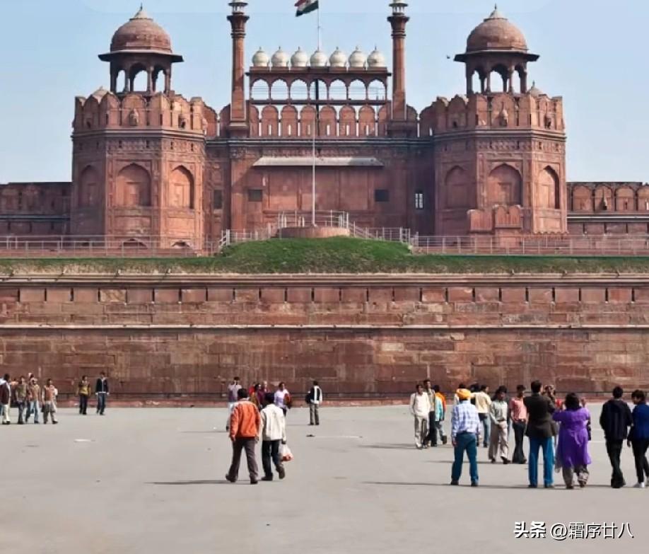 阿联酋要参战夺岛，还想拉大国背书？算盘打得太响了！
 
据《华尔街日报》报道，阿