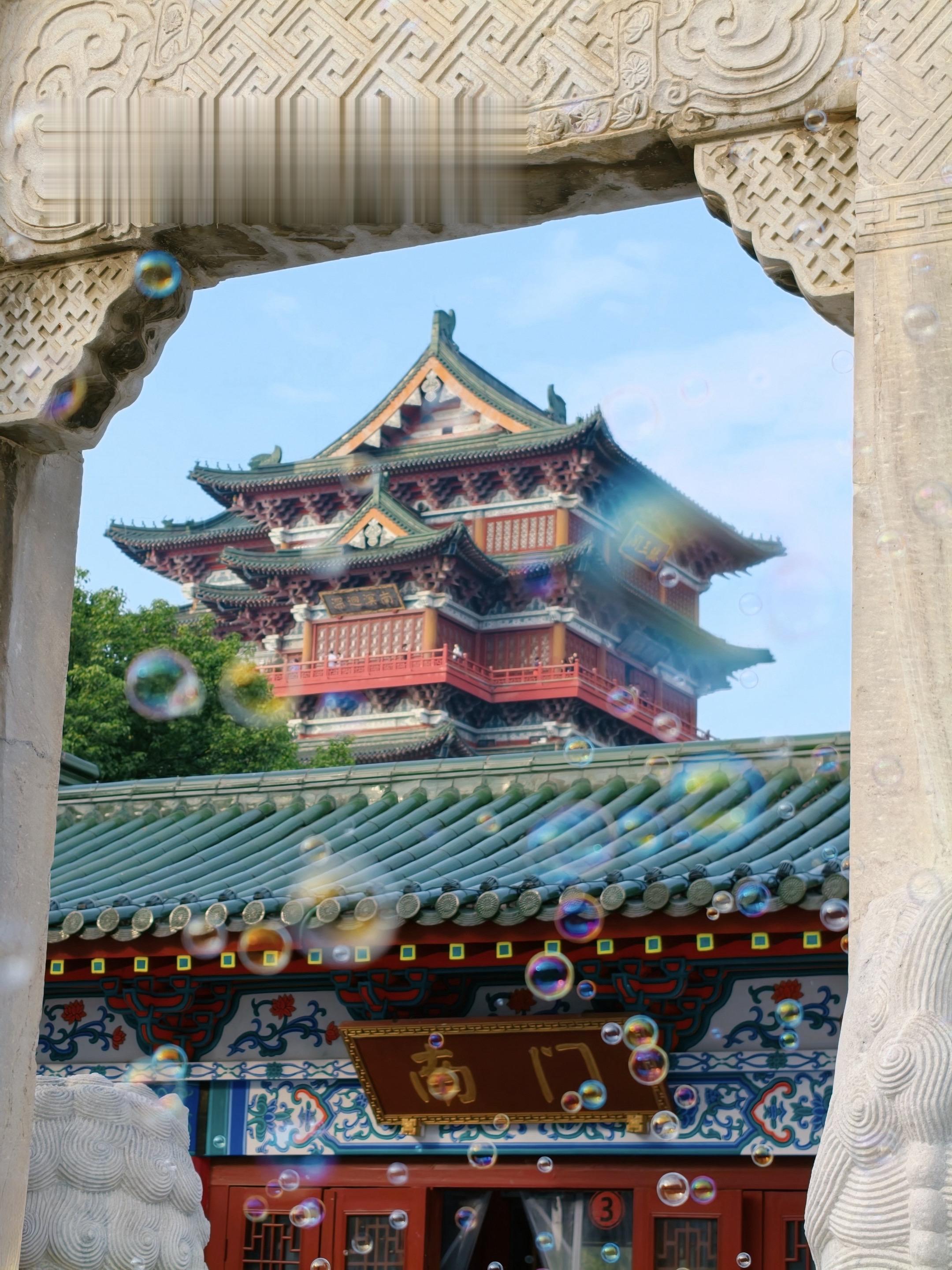 记住南昌滕王阁这个机位！在泡泡的加持下更有氛围感。这一次我突发奇想，古...