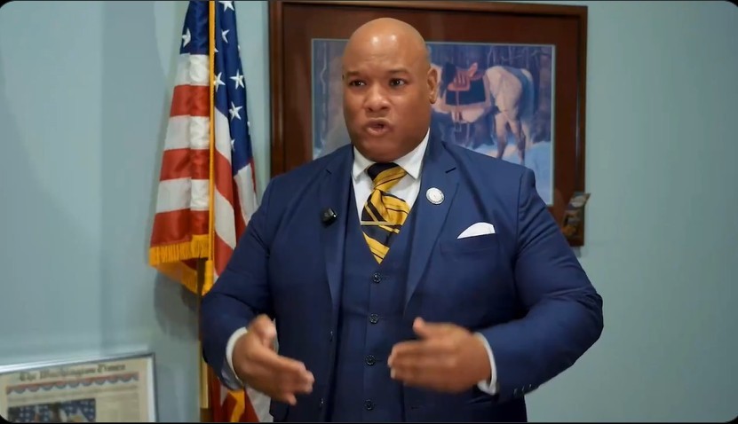 Pastor Mark Burns：我们绝不会抛弃乌克兰。现在不会，将来也不会。
