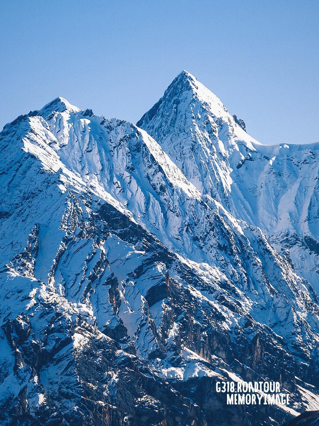 冰川雪山爱好者的绝美自驾之旅｜G559国道察隅至然乌湖，一路可以看到连绵不绝的雪