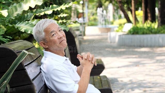 年龄过了70岁，没有得过这4种病，恭喜你，身体健康硬朗！

1、阿尔兹海默症

