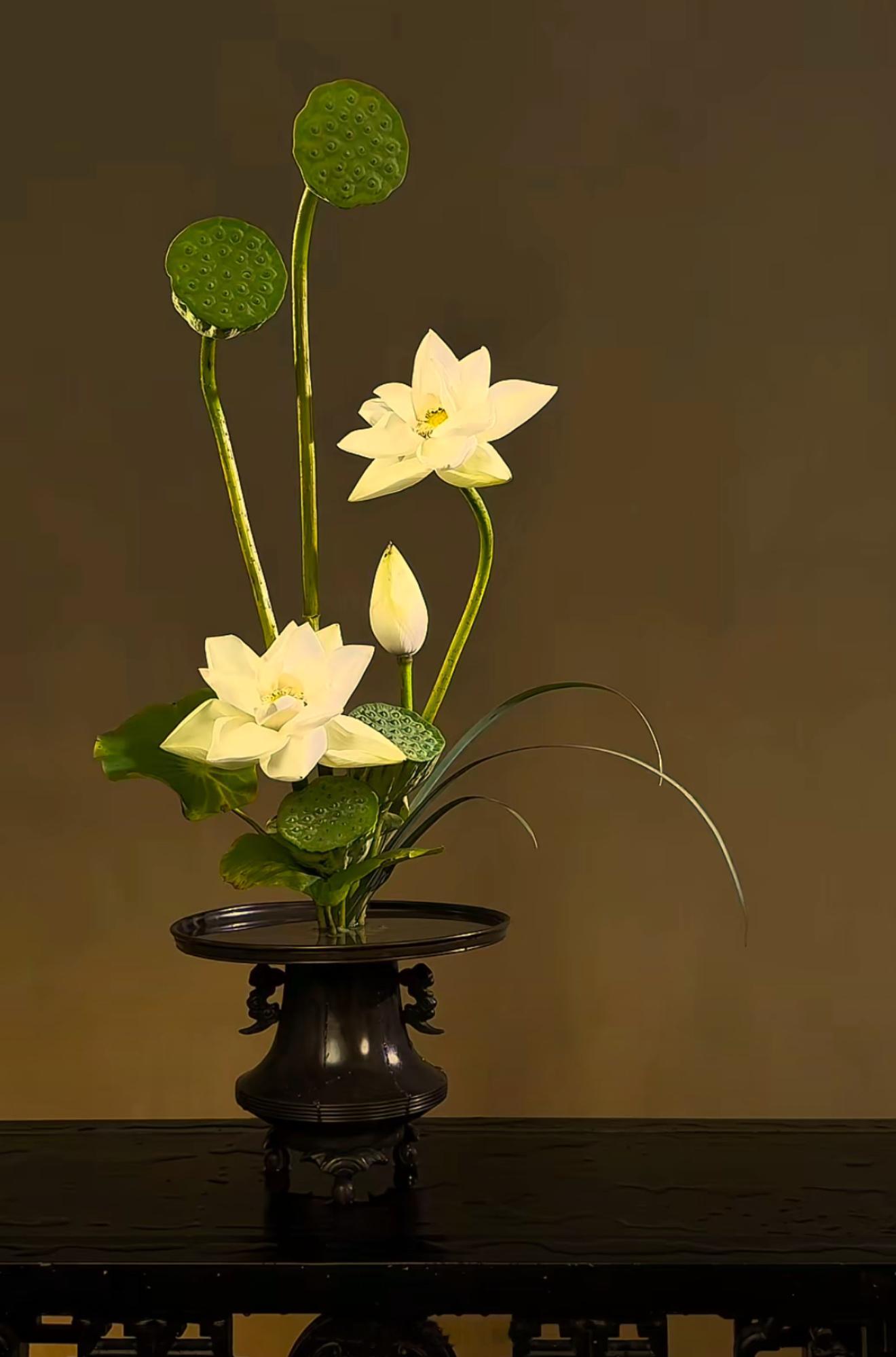 所有人早安，起床的朋友点个赞出来打铁了，扣一波“888”看看你们的铁粉等级，证明