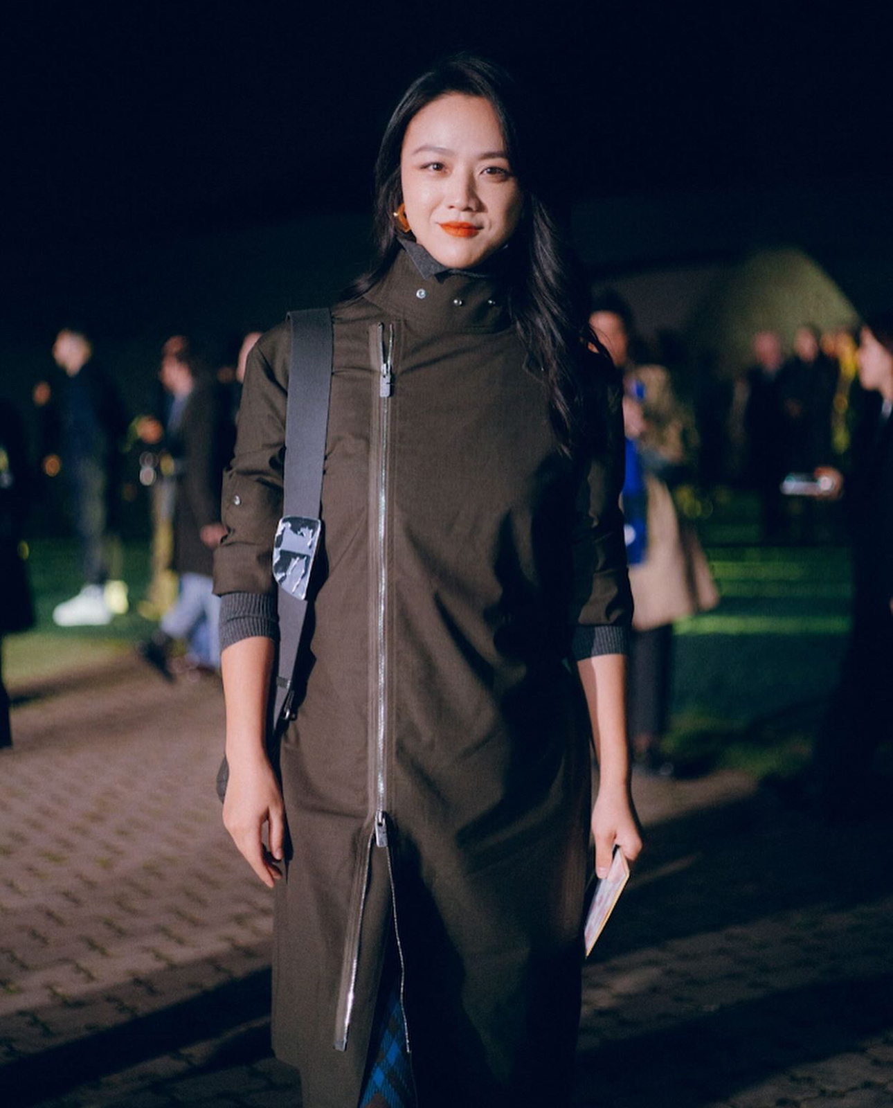 Burberry 2024秋冬大秀星光，汤唯、全智贤、Bright、Lila M