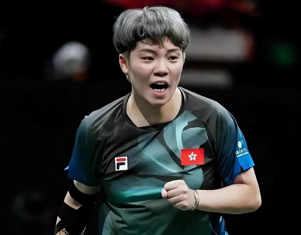 第四盘，双方一单对决。
中国香港杜凯琹3：0（11-6；13-11；11-8）零