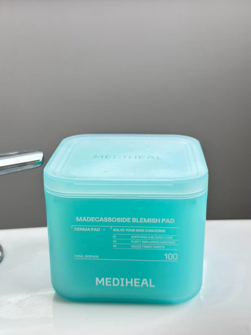 陈姐推荐这个美迪惠尔保湿棉片，不是广她原话：After using these 