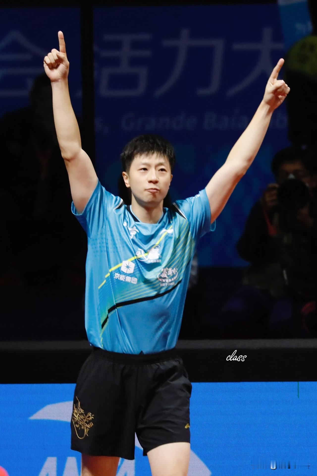 北京队男团冠军哭死我了[流泪]
龙队圆满了，龙头圆满了[鼓掌]真就是老将出马，一