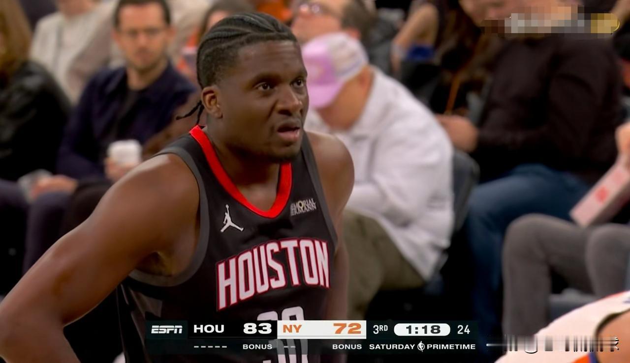 火箭主帅乌度卡对老将卡佩拉太不公平了！虽然今天火箭在客场以106：108输给了尼