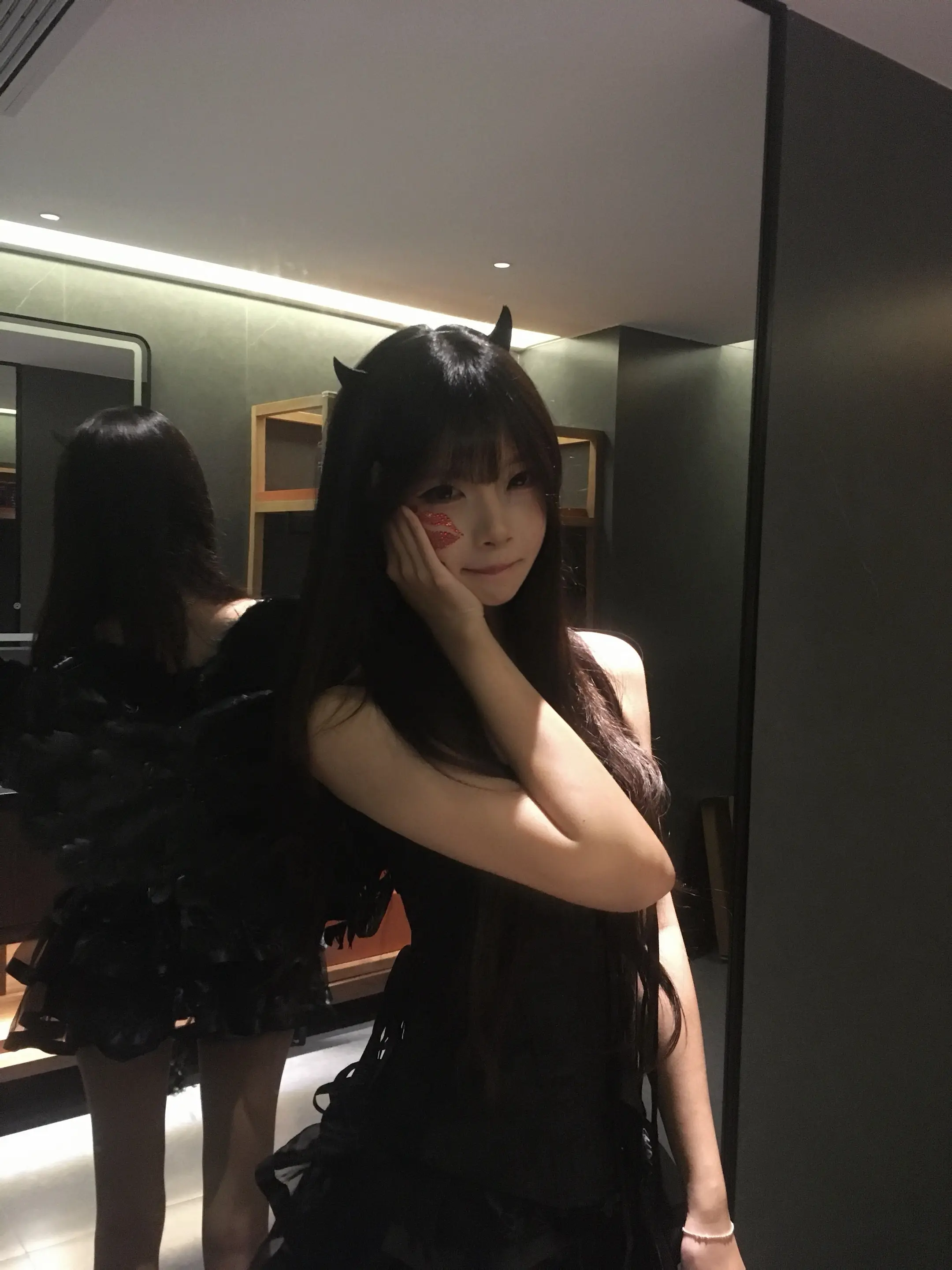 我以为我们是暧昧关系 但没想到是 唉 没关系