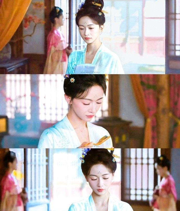 谁能不爱这种清醒有思考的演员？吴谨言在采访里坦然聊行业竞争，不纠结会不会被后辈替
