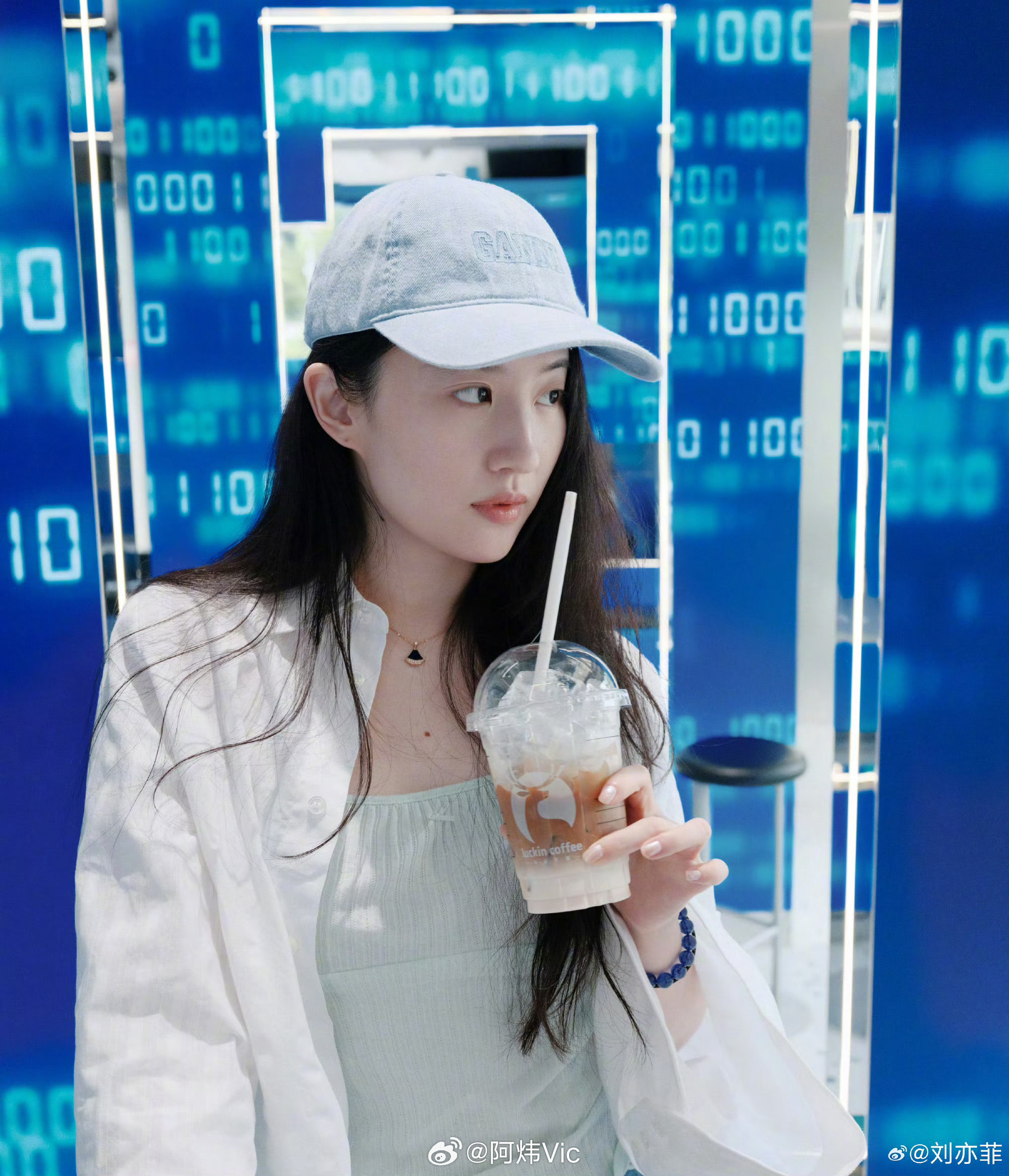 【刘亦菲素颜女大】白月光级别的素颜美素净一张脸 完全回到学姐宋晓青时期🌙 青海
