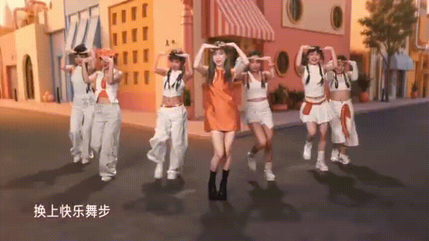 谁的青春DNA狠狠动了💥王心凌全新单曲《DaDaDa×担担担》歌词焕新上线🎶