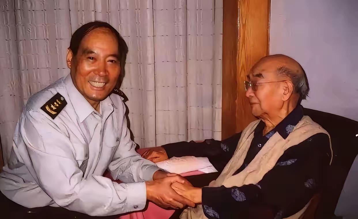 不是我吹！能一眼认出这两位老前辈的，历史绝对不会差！一定是个历史高手！