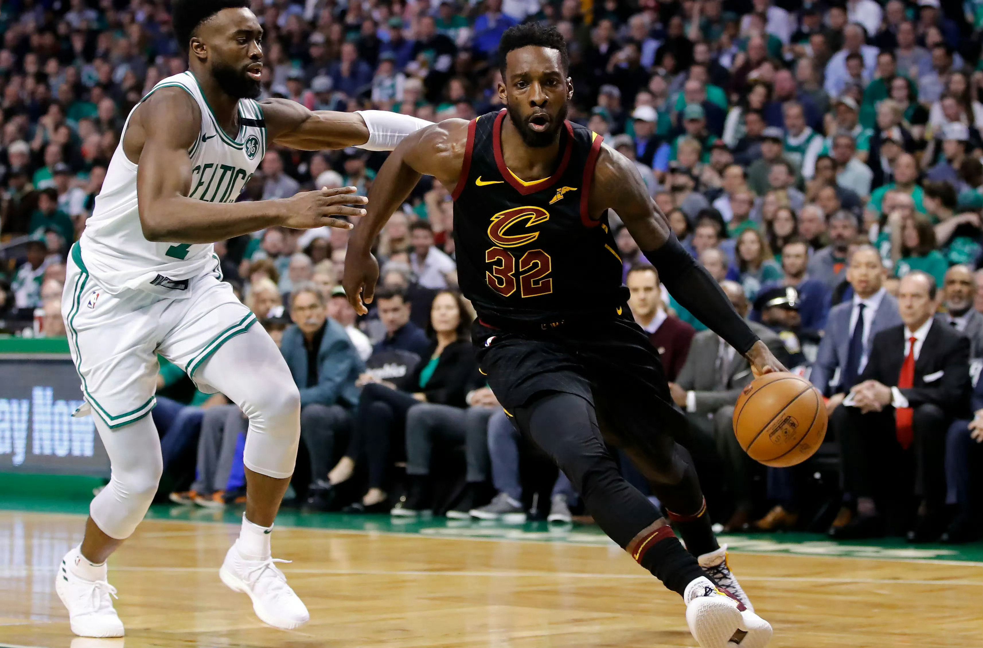 骑士nba我的观赛搭子 不知不觉，姐夫也39岁了，依旧奋战在赛场上，致敬🫡 ​