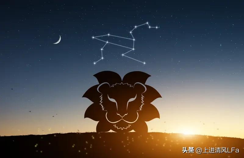 今天狮子座手握四颗星超强运势，但可得收收锋芒。职场别“硬撑”，别为虚荣发脾气，不