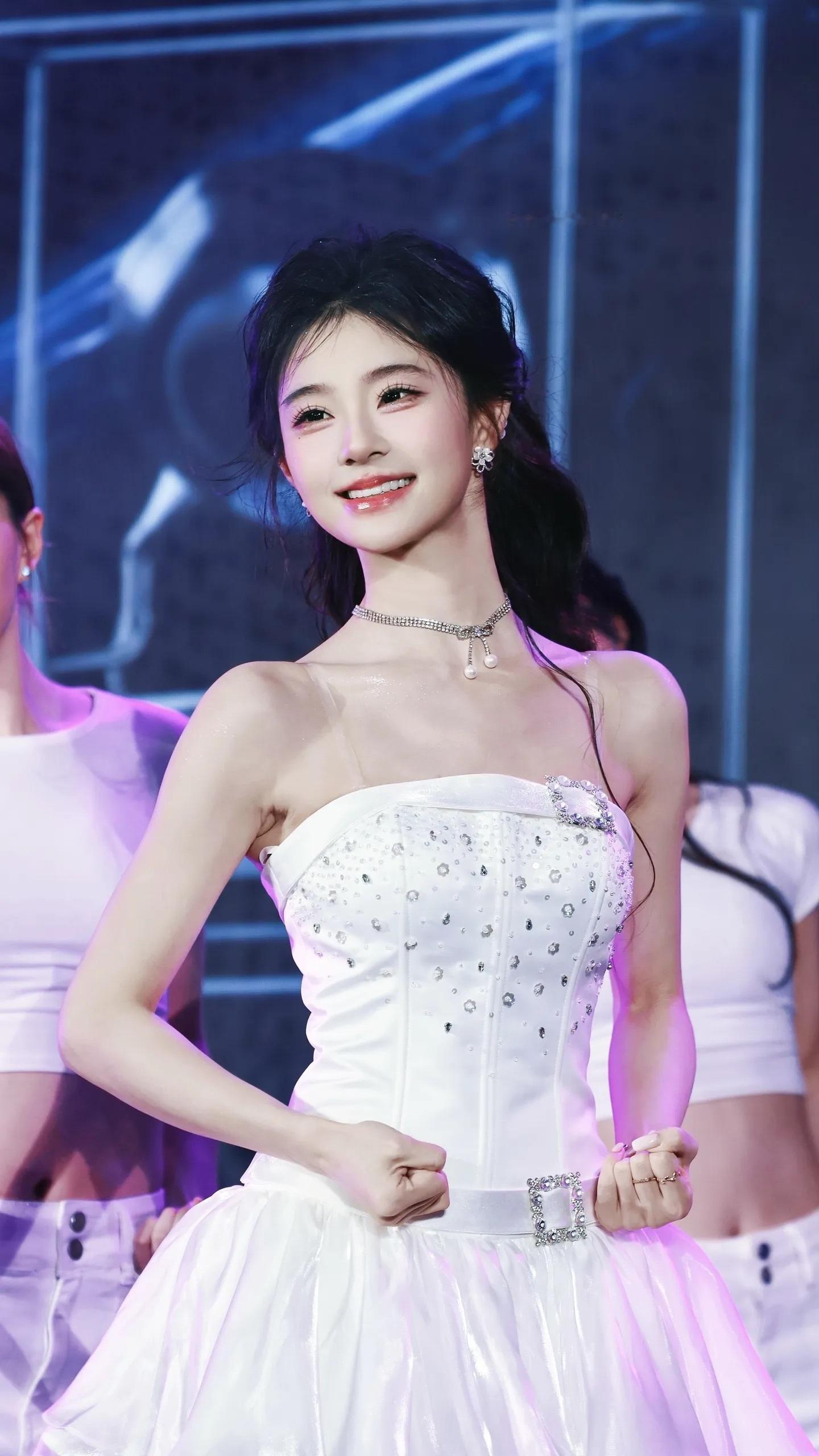 我不会放弃走向明天 因为昨天的我已经走到了今天cr.螺蛳粉大王老师