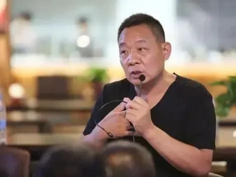 哦豁！挺有想法的！

胖东来深夜回应招聘“刑释人员”：不带有色眼镜！

如果都带