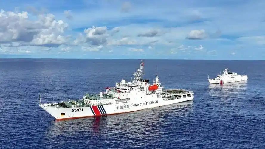 德国之声报道：“周二（7月7日），日本和中国的海警船只在争议岛屿附近发生对峙，双