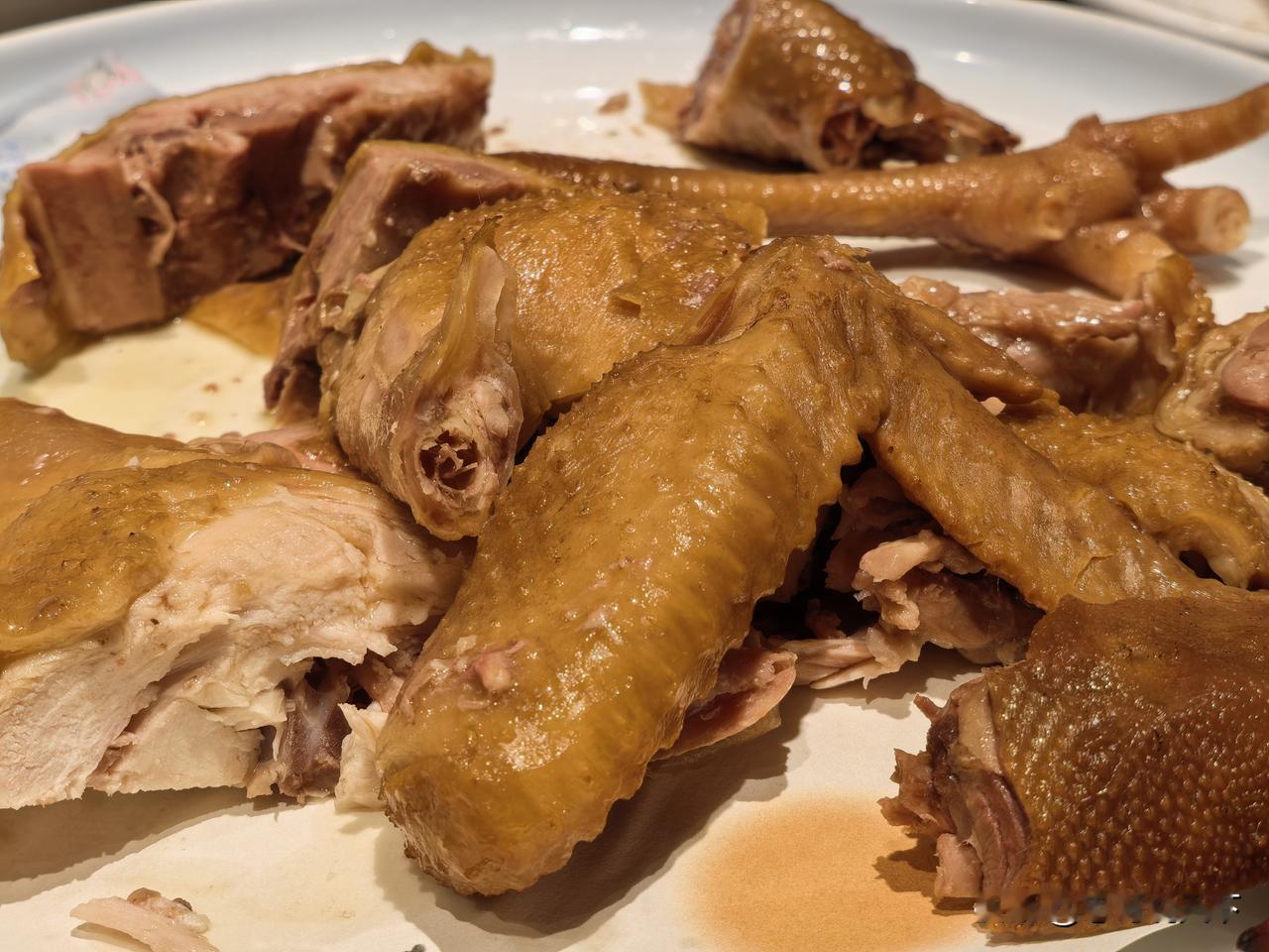 【大家说说值不值？】在网上团了一个98元的套餐，具体菜品如下：

1、家炖杂瓣鱼