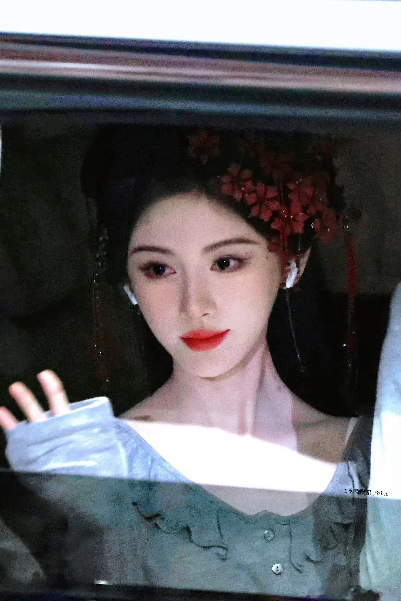 鞠婧祎 jjy 鞠婧祎苏绿夏 “梦你如江南烟雨 诗意缱绻”𝓓𝓻𝓮𝓪𝓶 