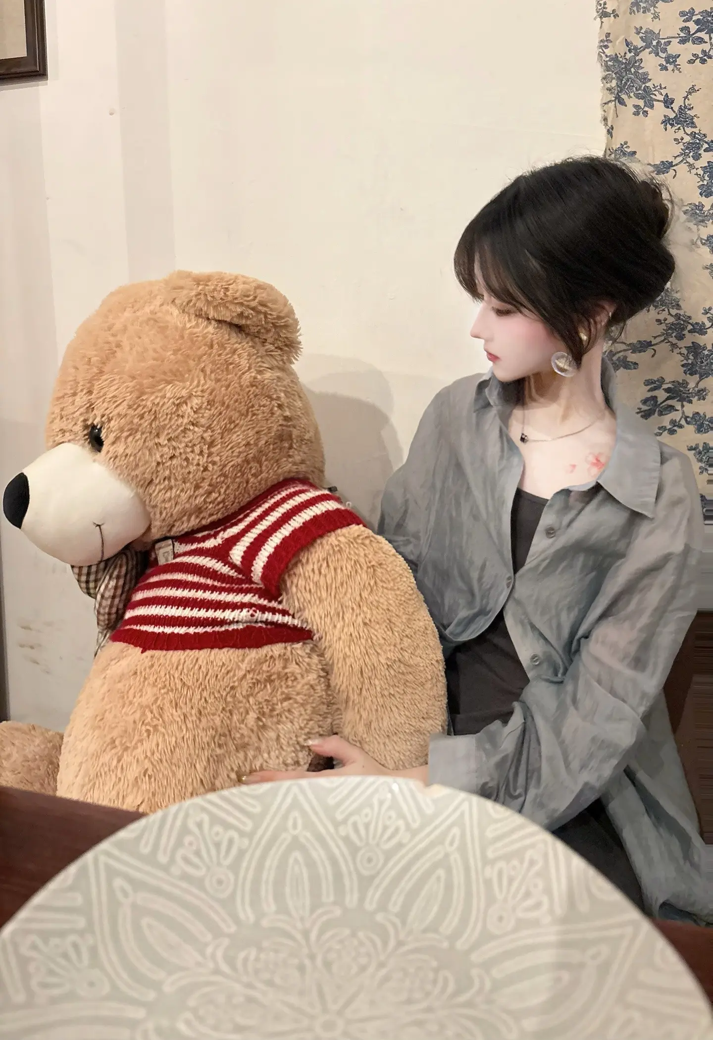 爱我 就要忘掉世界上其他十四亿女孩