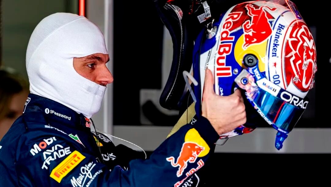 车市热门 四届F1世界冠军马克斯·维斯塔潘在本周末的日本大奖赛期间投下震撼弹。在