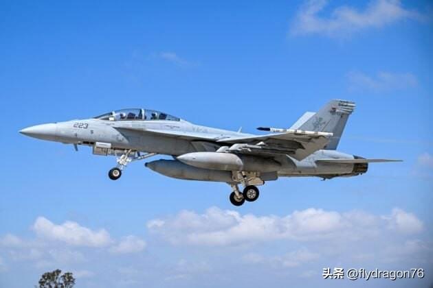 🇺🇸✈️ F/A-18E/F“超级大黄蜂”舰载战斗机的现代化升级将转移至新的