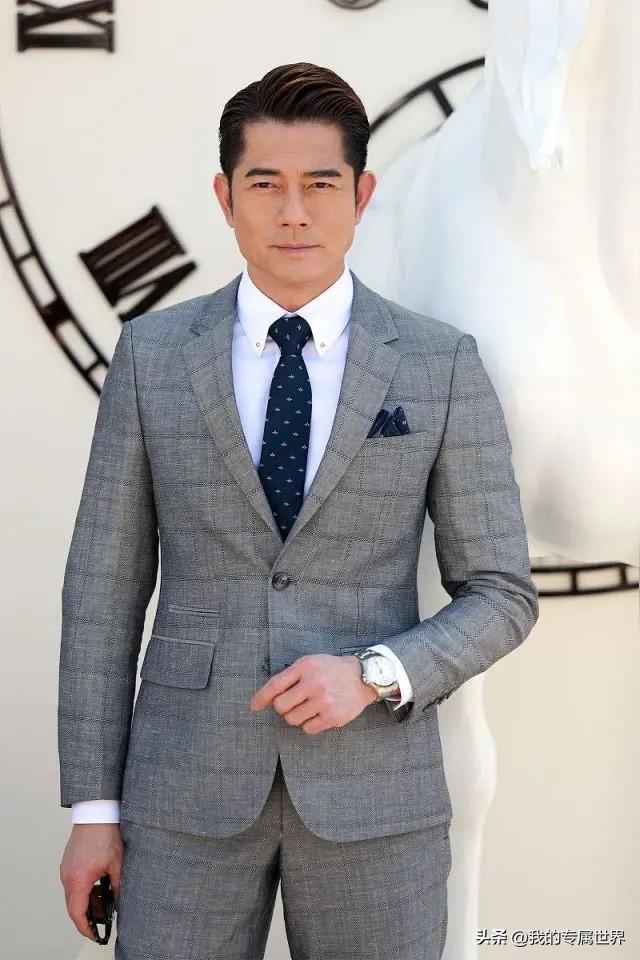 真搞不懂现在消费者的欣赏水平，同样郑州当天举办演唱会，郭富城在1万左右的体育馆冷