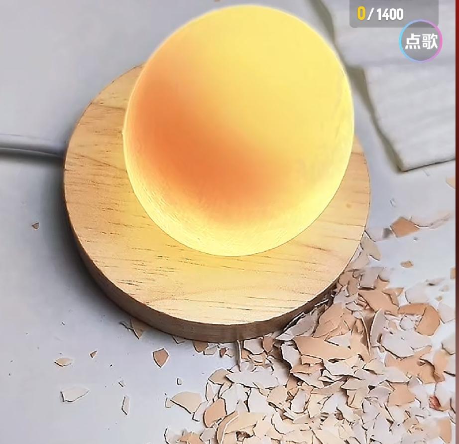 该不该请律师
     母亲车祸，我请了律师，哥弟都反对
    我就不明白了？