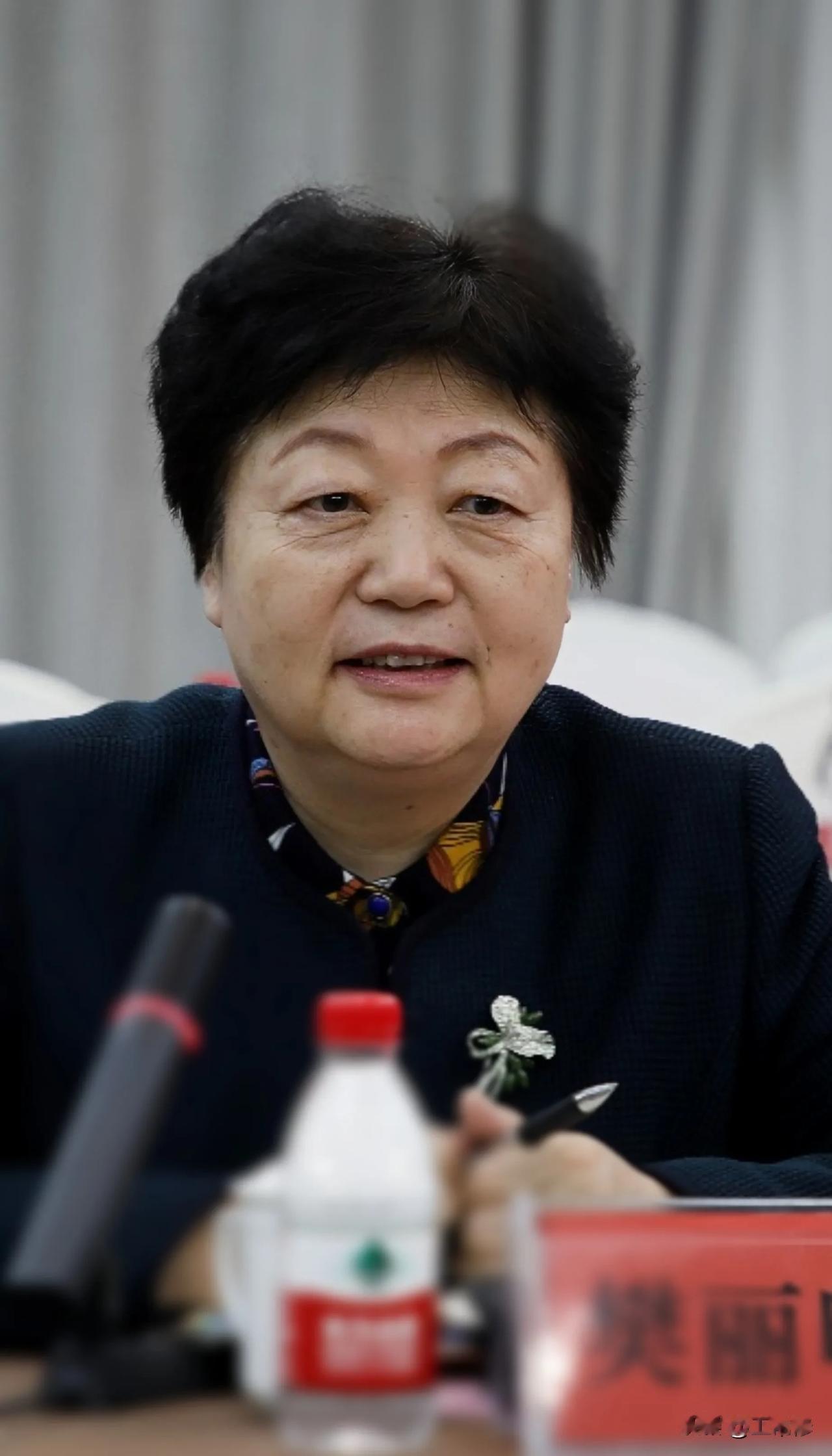 “学伴制度”发明人樊丽明，退任山东大学校长后来到教育部，担任新文科教育研究中心主