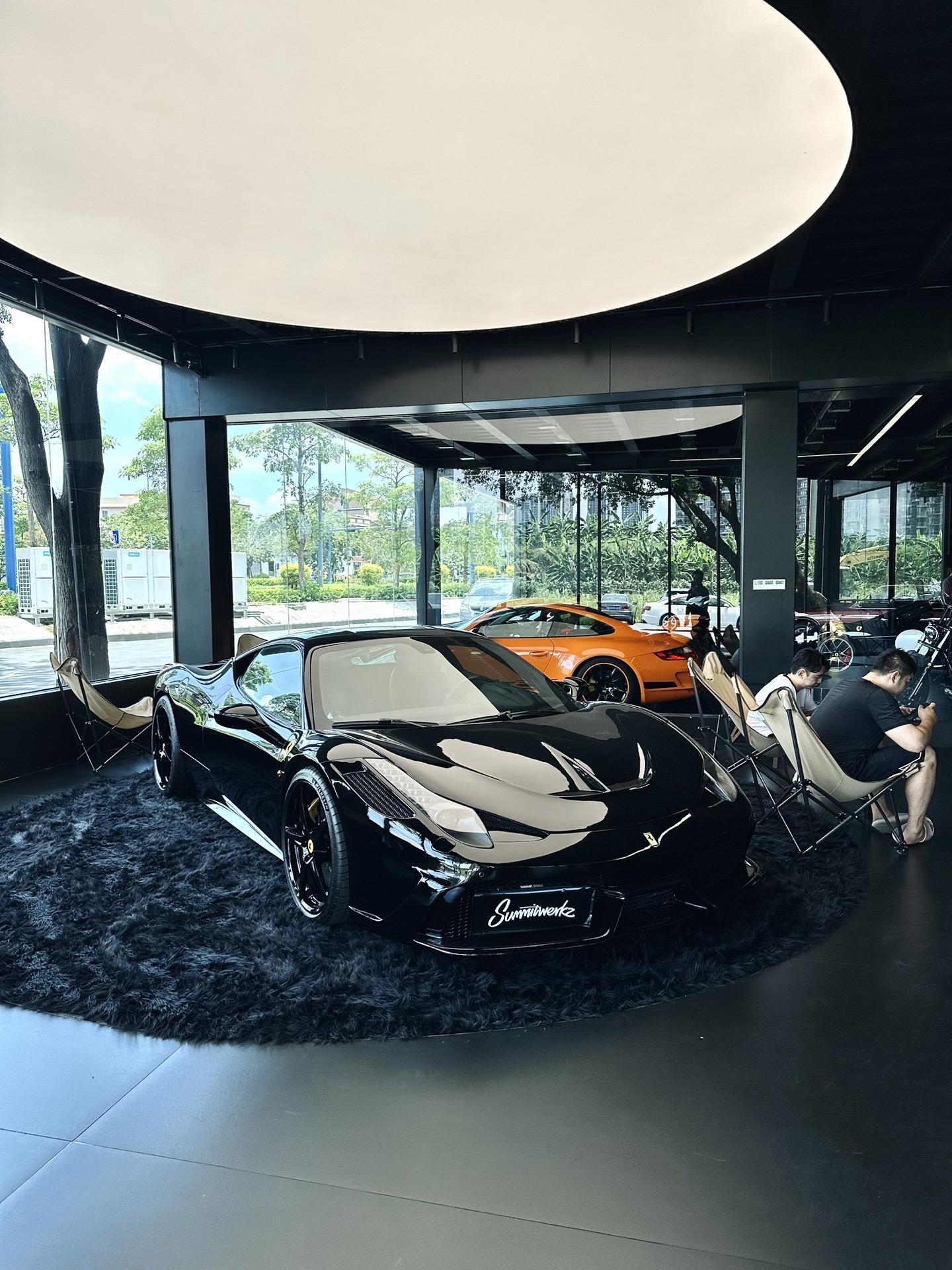 好像很忙事情永远做不完 ，就好像没有尽头的路一直在造灯