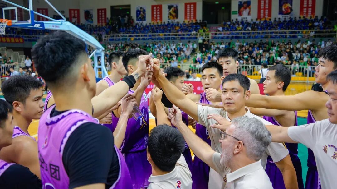 北控男篮确定新赛季双主场：奥体中心体育馆和国家体育馆。