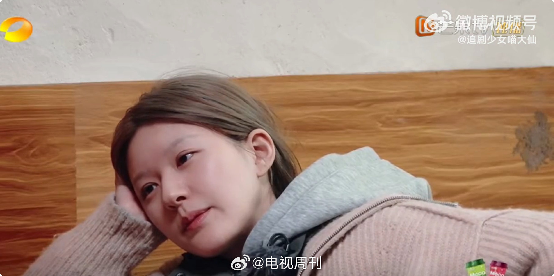 赵露思时隔两年再画自画像赵露思说从来没怪过小时候的自己这就是成长的魅力！赵露思在