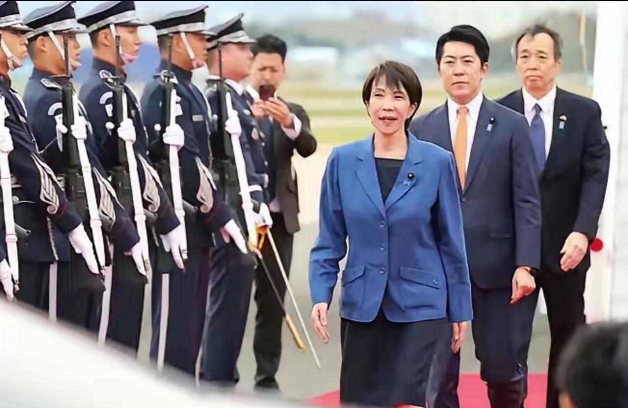 白宫最近又对中国科技出手了！根据英国《金融时报》报道，美方在一份备忘录中声称阿里