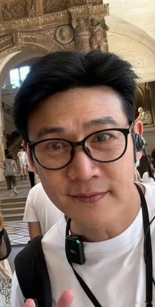 陆毅现在身上的老人味也太重了吧，真是满脸的皱纹 ​​​