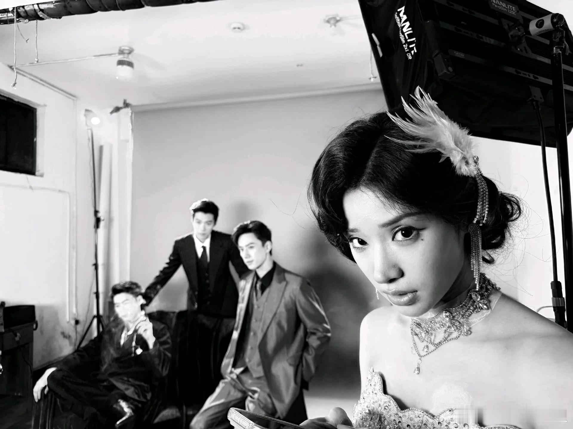 定妆太有感觉啦～赵振栋  段晓薇  陈政阳  张腾   刺情 ​​​