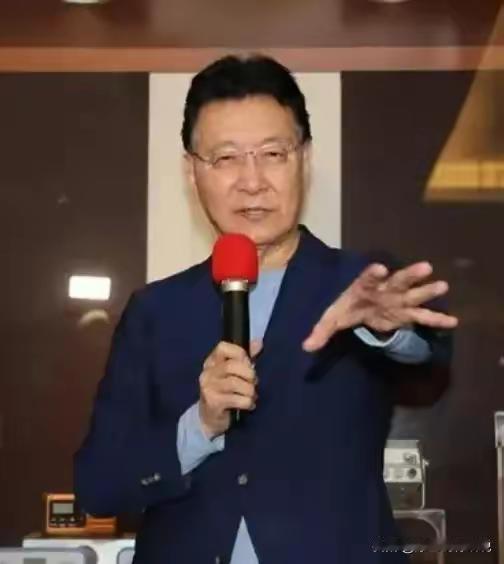 赵少康要求撤销季麟连副主席，实际上向郑丽文“宣战”！季麟连假设性警告韩国瑜之后，