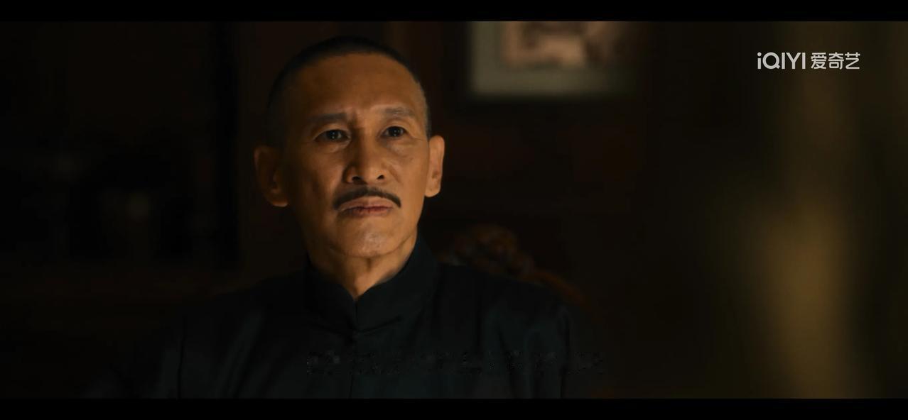 《伟大的长征》：蒋介石要送给毛主席一本书，被毛主席用一张布告化解，小叶丹让人感动