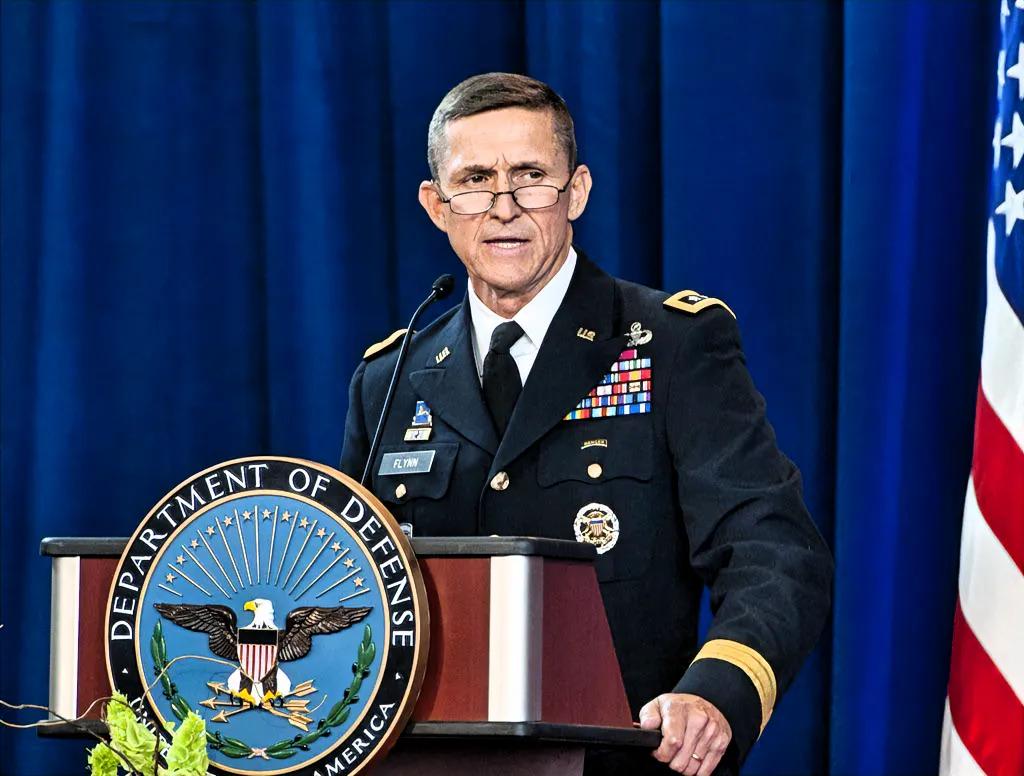 美国前将军迈克尔·弗林呼吁，罢免总统拜登，因为他正试图与俄罗斯挑起第三次世界大战