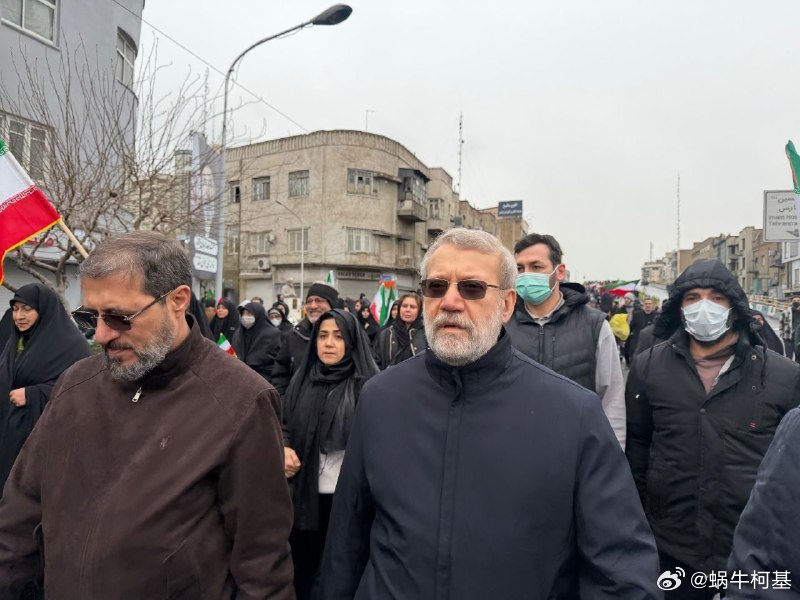 拉里贾尼能不能保护好自己，跑去参加耶路撒冷日游行……图源：塔斯尼姆通讯社伊朗最高