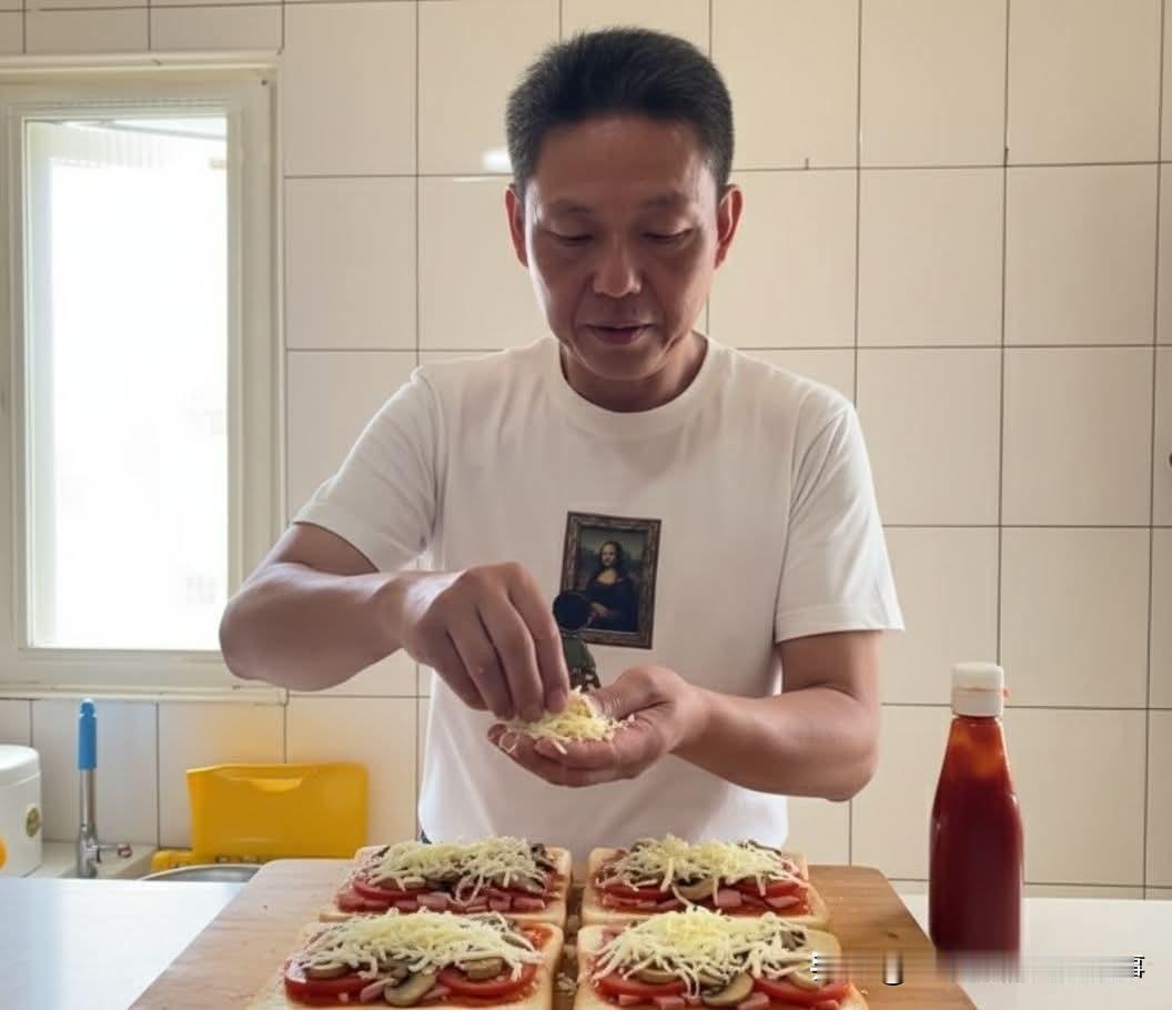 名嘴谢寒冰变身厨师？开美食节目？
岛内资深蓝营名嘴谢寒冰是中天新闻台的多年来的御