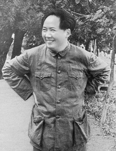 毛主席亲自指挥的战役，这是一场典型的以弱胜强的经典战役，他指挥的战役，从来不是你