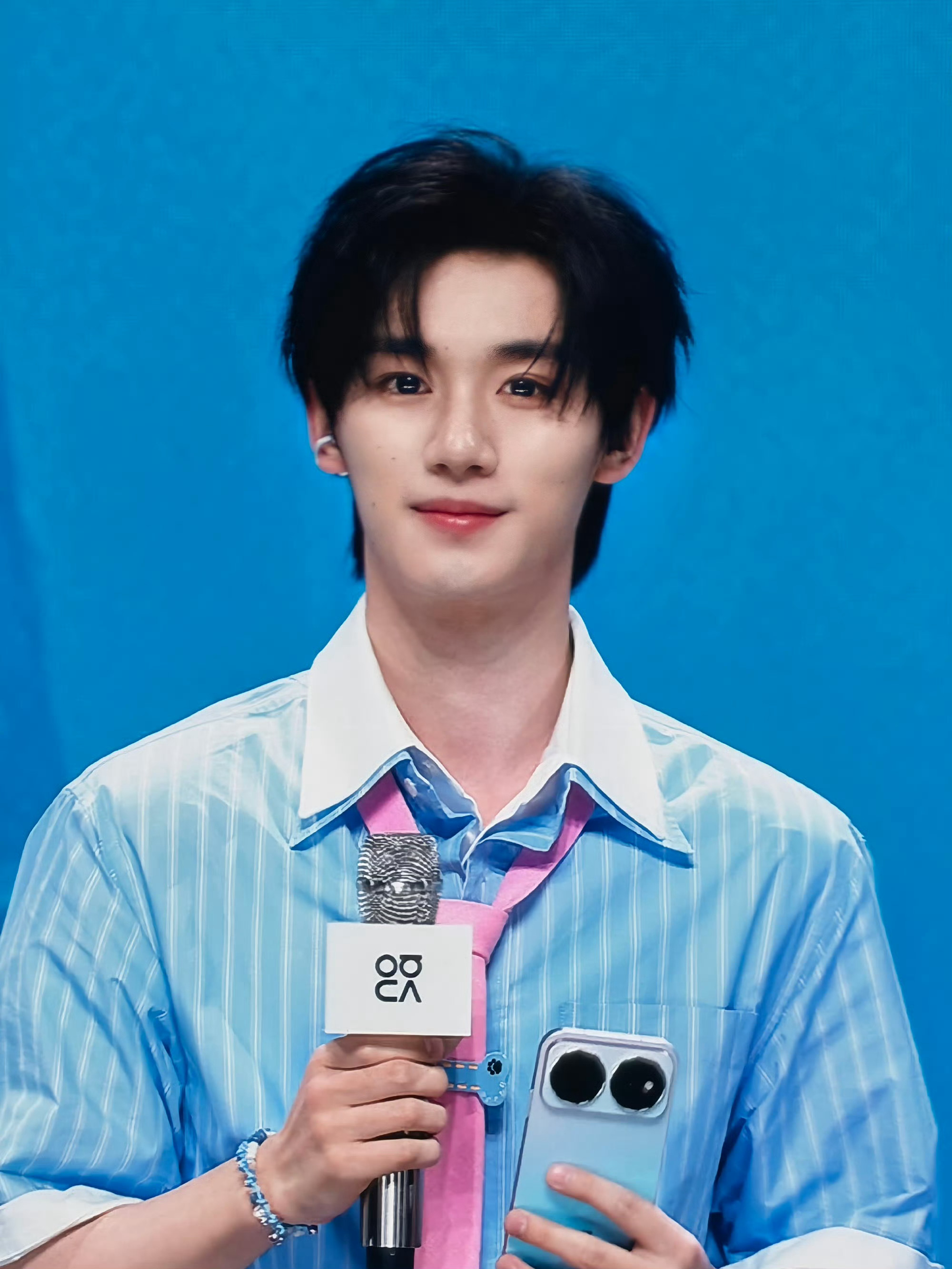 看到出道图我就🥲😭❤️🩹 