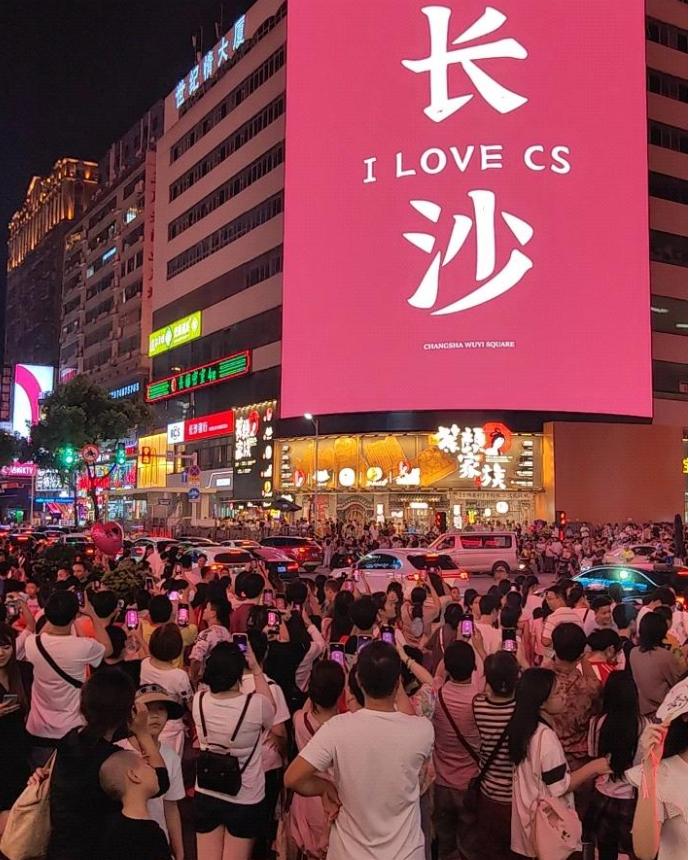 美国程序员“状告”中国：你们凭什么在大半夜还这么热闹？一个在美国写了十几年代码的