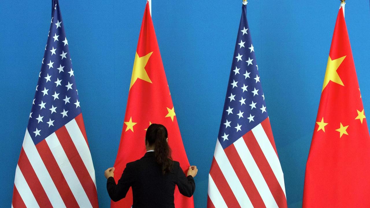 一个令人不感到意外的消息，中美本轮经贸磋商，可以说是比较失败的。
因为两国没有就