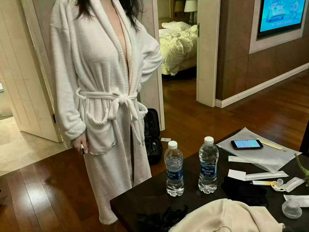 异地恋的男朋友终于见面了 好激动 