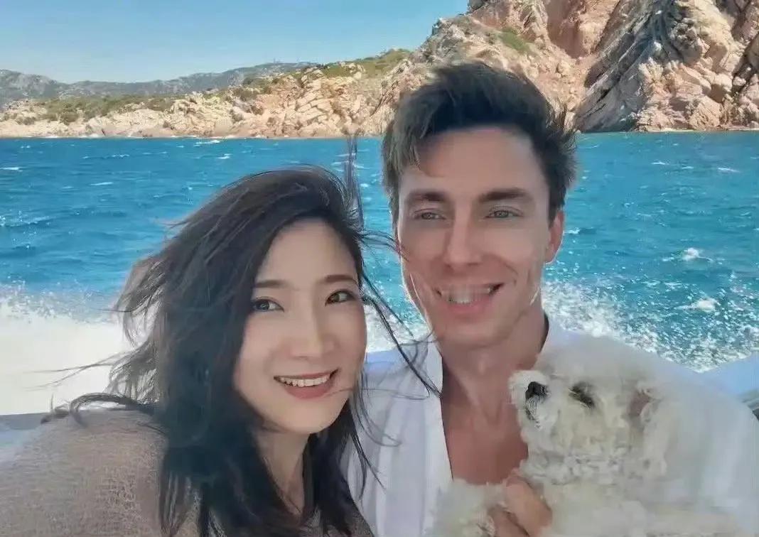 陈赫前妻许婧秀恩爱：不合适终成过往，各自精彩才是真

近日，陈赫前妻许婧在社交平