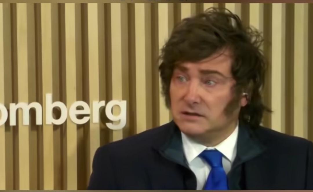 阿根廷总统米莱，一直以来给人的印象就是"翻版”的特朗普，做事不靠谱，情绪化风格，