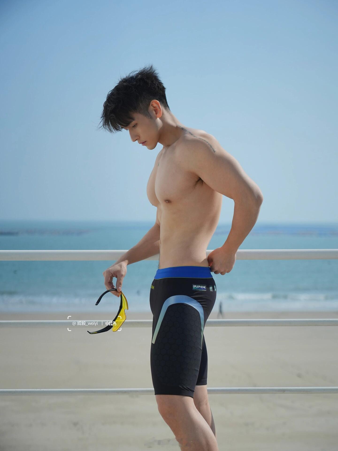 夏天是玩水的季节。传送门丨威毅_weiyi ​​​