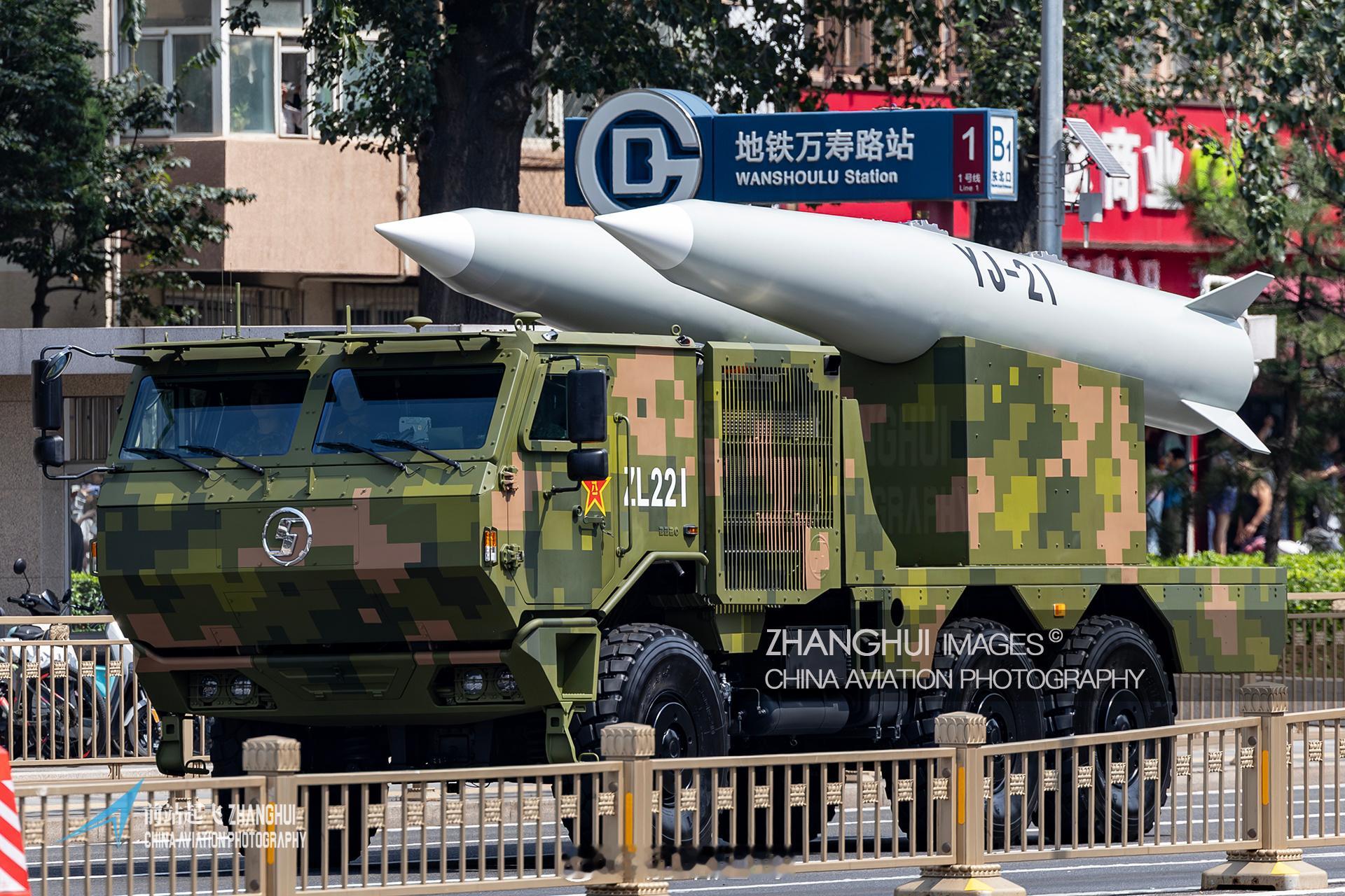 阅兵九三阅兵解读镜头里的阅兵对于新装备我的识别能力就只剩下汉语拼音首字母了 ​​